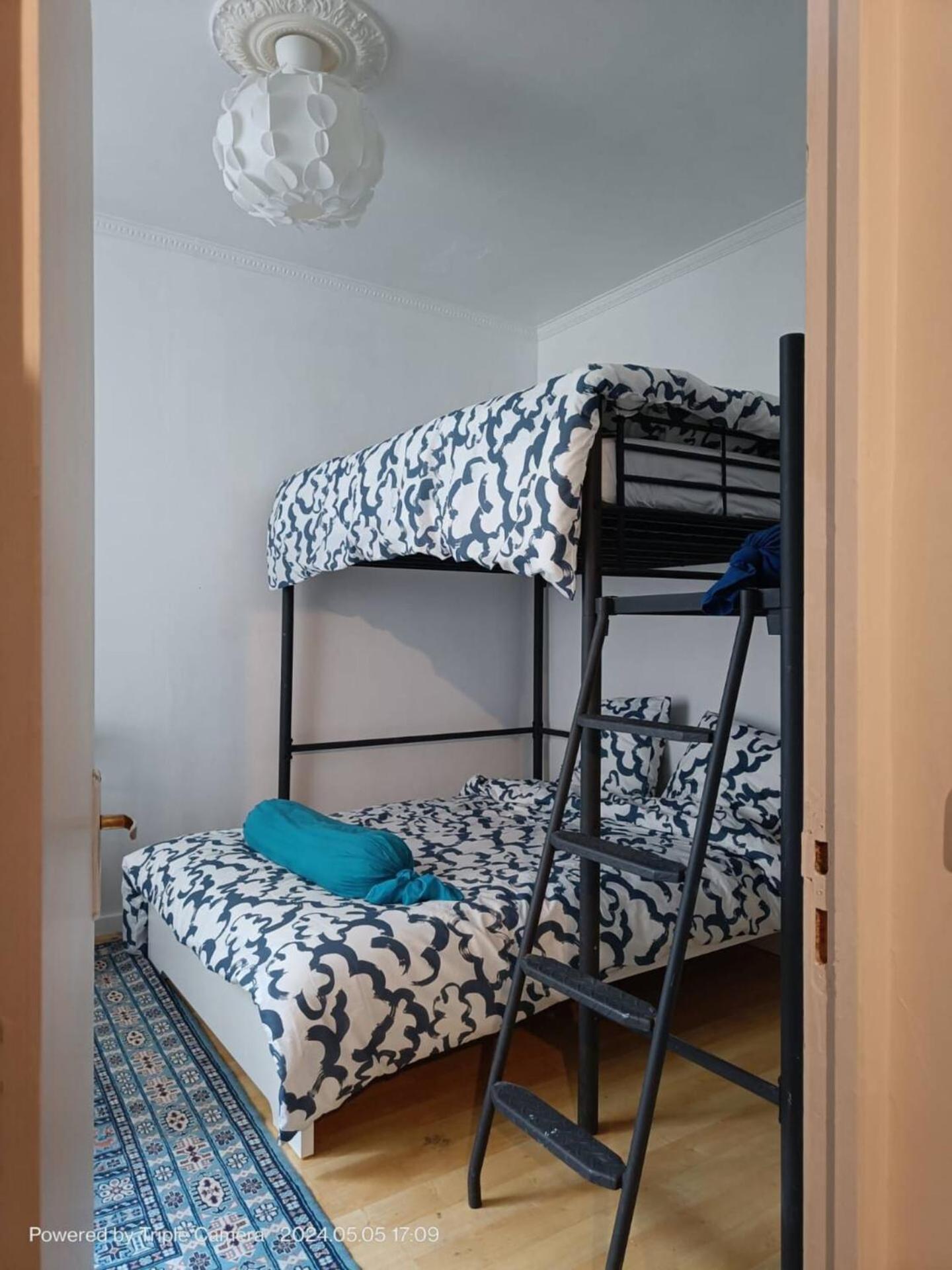 Cozy And Nice Homestay Room - Chambre D'Hote Paris Exterior photo